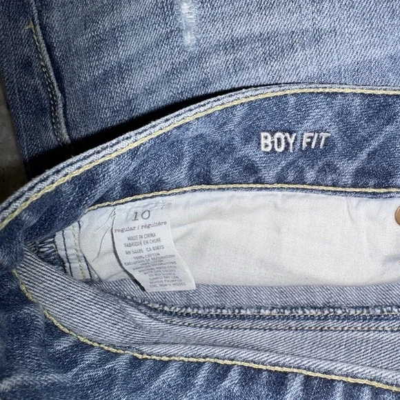 American Eagle 10 Women's 35 " Boy Fit Baggy Capri Wide Leg Distressed Jeans Y2K - Picture 4 of 6